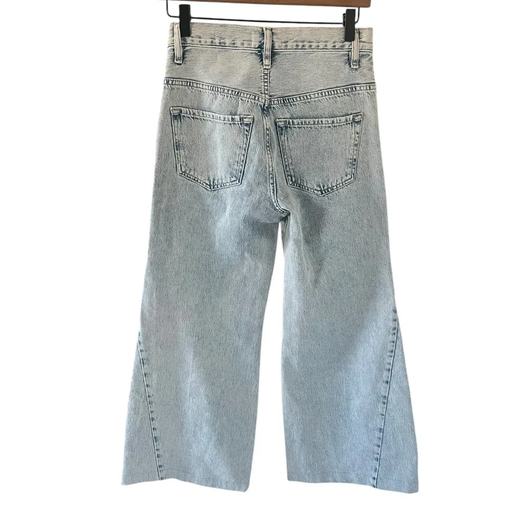Frame Denim Light Wash Wide Leg Jeans - Light Blue - Picture 6 of 9